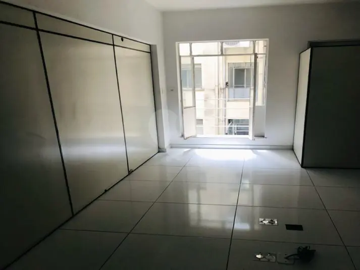 Salas à venda ou para alugar em Centro – SP