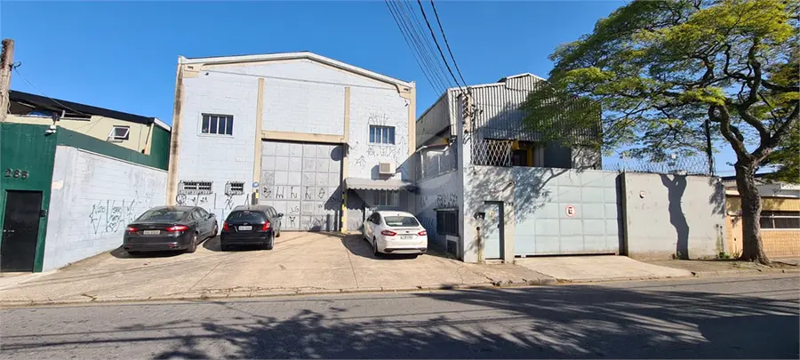 Galpão à venda em Vila São Pedro – SP
