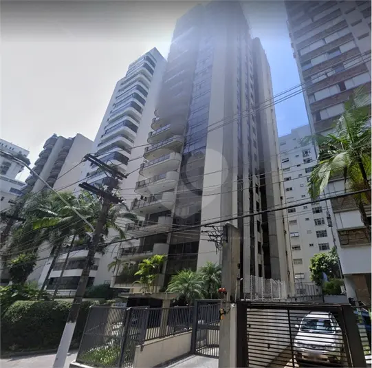 Triplex com 5 quartos à venda em Higienópolis – SP