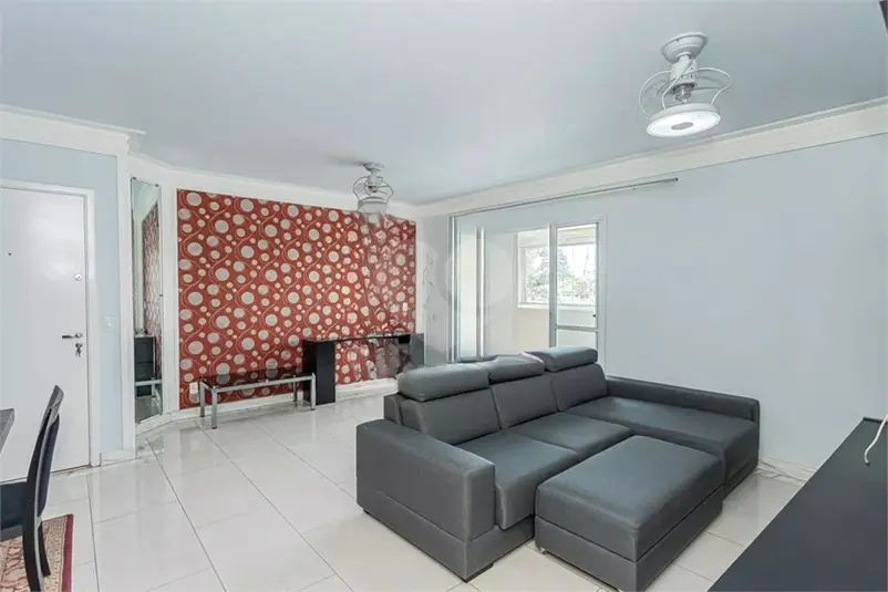 Apartamento com 3 quartos à venda ou para alugar em Parque São Domingos – SP