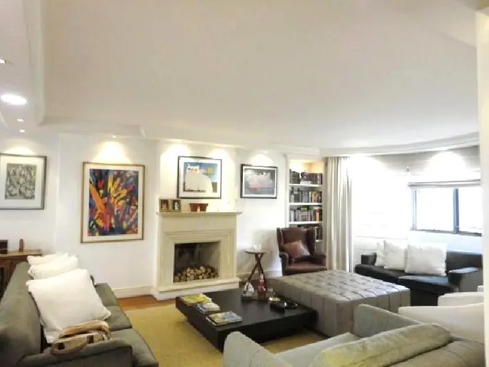 Apartamento com 3 quartos à venda em Moema – SP