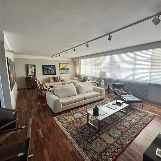 Apartamento com 4 quartos à venda ou para alugar em Jardim América – SP