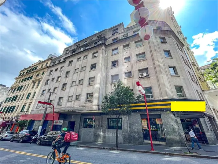 Prédio inteiro à venda em Centro – SP