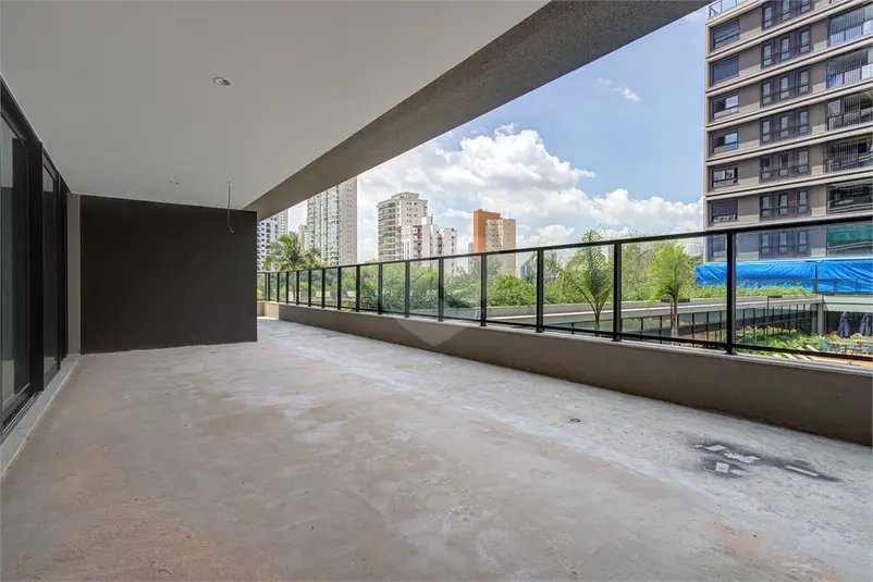 Apartamento com 4 quartos à venda em Brooklin Novo – SP