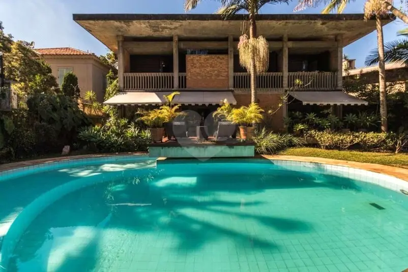 Casa com 6 quartos à venda em Jardim Guedala – SP