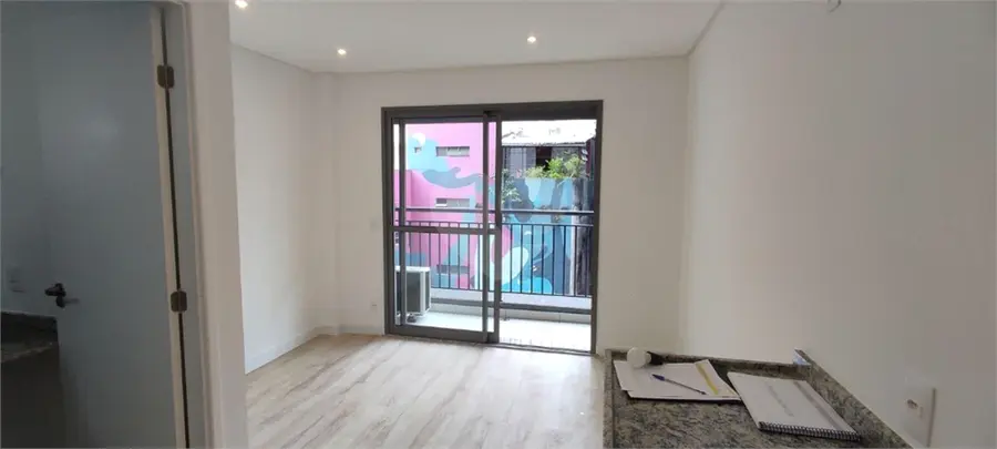 Apartamento com 1 quarto à venda ou para alugar em Centro – SP