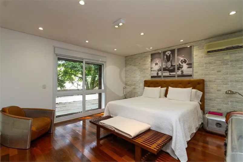 Casa com 4 quartos à venda ou para alugar em Jardim América – SP