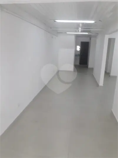 Prédio inteiro à venda em Santana – SP