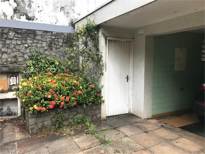Casa com 4 quartos à venda ou para alugar em Vila Romana – SP