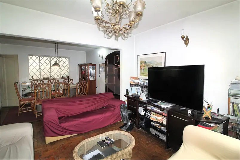 Casa com 3 quartos à venda em Moema – SP