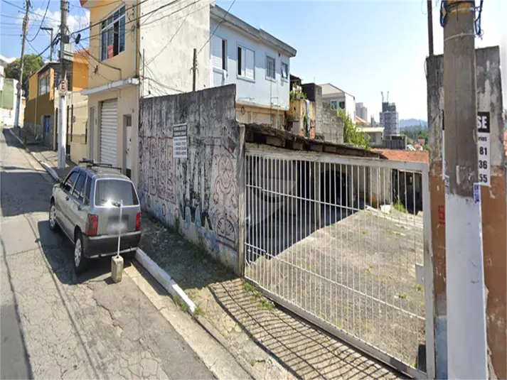 Terreno à venda em Vila Constança – SP
