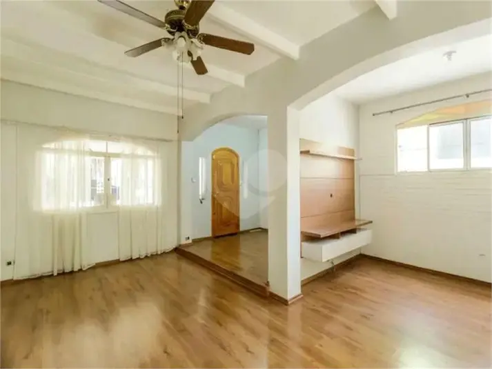 Casa térrea com 4 quartos à venda ou para alugar em Brooklin – SP