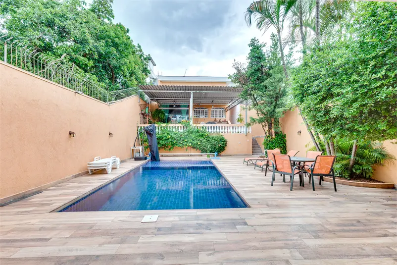 Casa com 4 quartos à venda em Brooklin – SP
