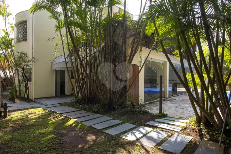 Casa com 4 quartos à venda em Morumbi – SP