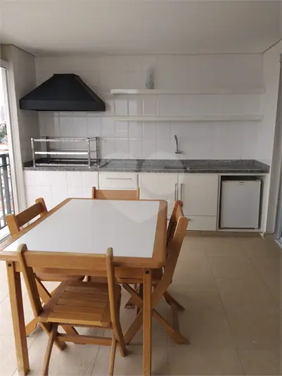 Apartamento com 3 quartos para alugar em Santana – SP