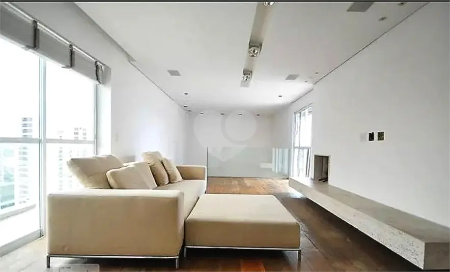 Apartamento com 3 quartos à venda em Panamby – SP
