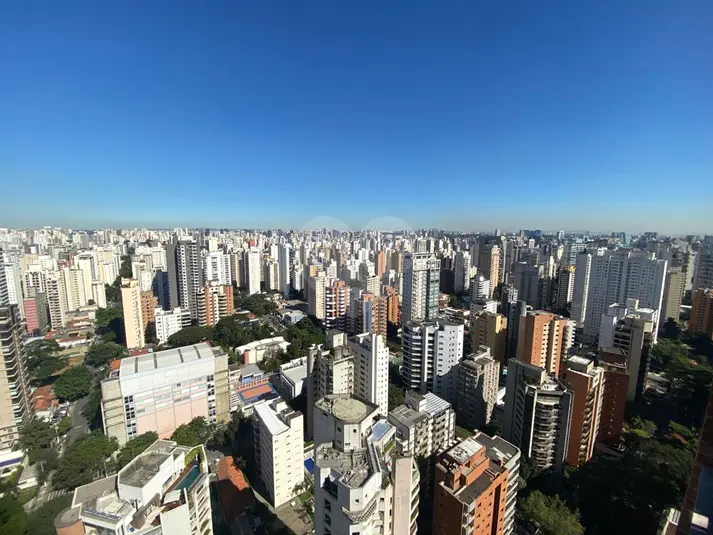 Apartamento com 4 quartos à venda em Moema – SP
