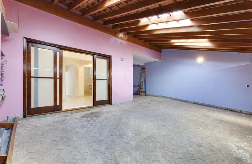 Casa com 3 quartos à venda ou para alugar em Chácara Monte Alegre – SP
