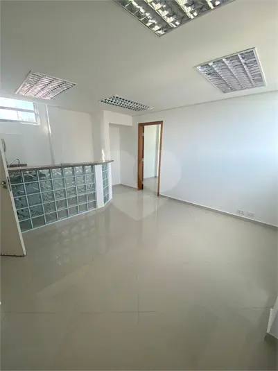 Salas à venda ou para alugar em Centro – SP