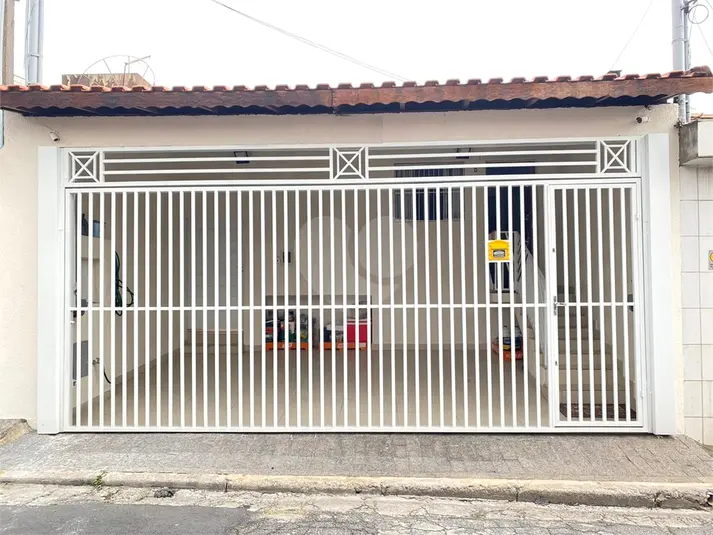 Sobrado com 3 quartos à venda em São João Clímaco – SP