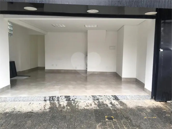 Salão Comercial para alugar em Santana – SP