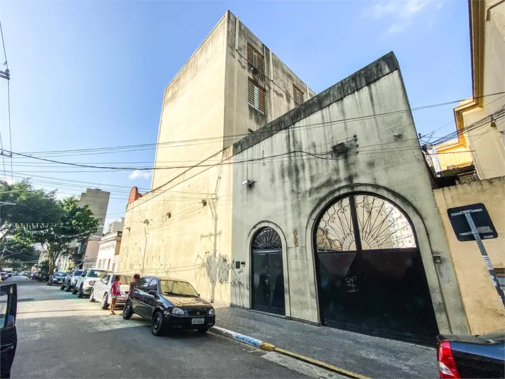 Prédio inteiro à venda em Bela Vista – SP