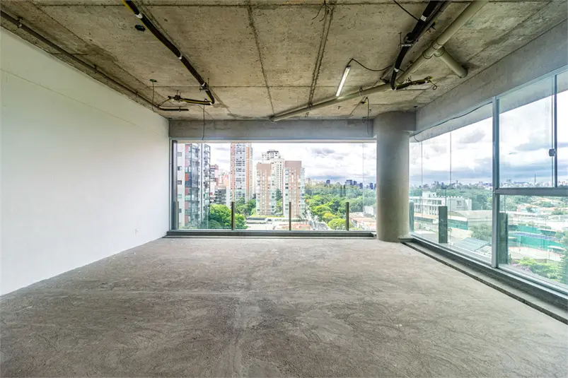 Apartamento com 3 quartos à venda em Ibirapuera – SP