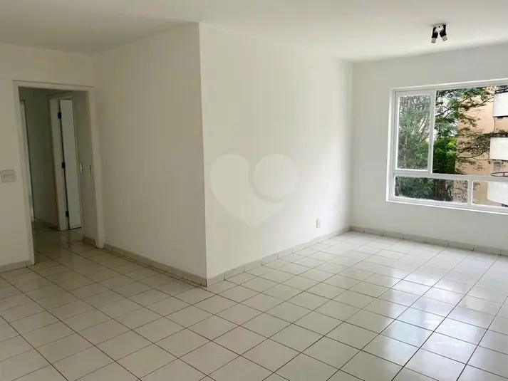 Apartamento com 3 quartos para alugar em Paraíso – SP