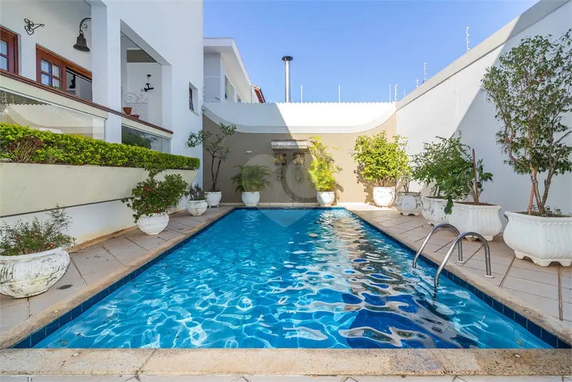 Casa com 4 quartos à venda em Jardim França – SP