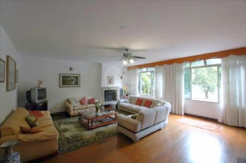 Casa com 4 quartos à venda em Vila Sônia – SP