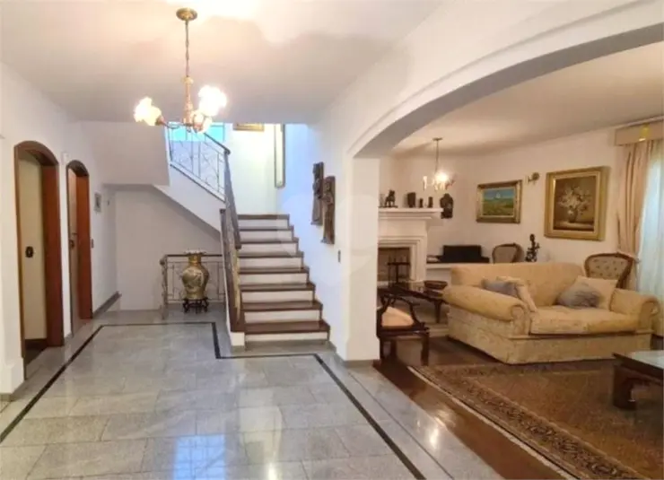 Casa com 4 quartos à venda em Moema – SP