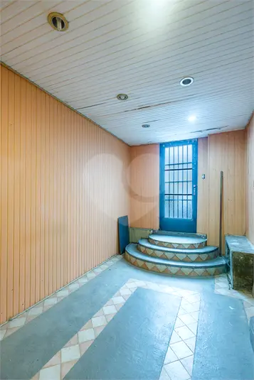 Casa térrea à venda ou para alugar em Pinheiros – SP