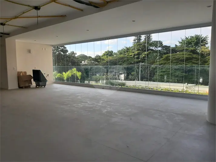Apartamento com 2 quartos à venda em Moema – SP