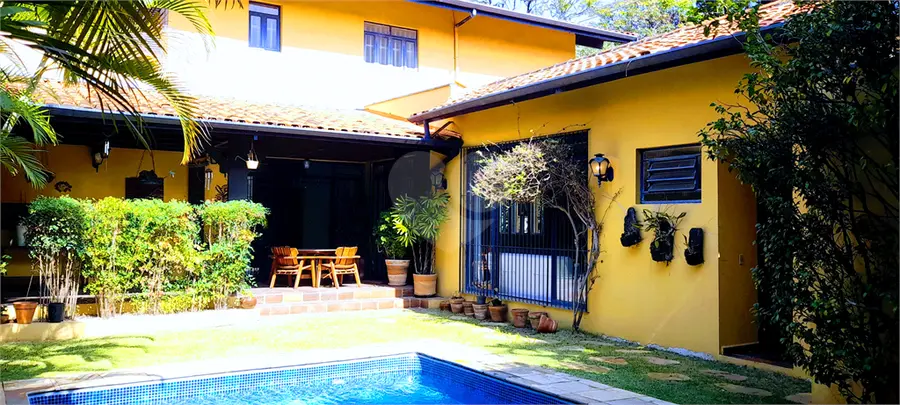 Sobrado com 4 quartos à venda em Real Parque – SP