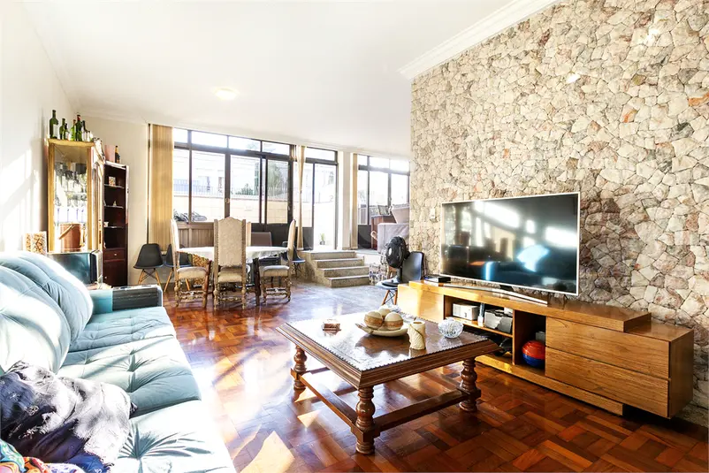 Casa com 4 quartos à venda em Jardim Luzitânia – SP