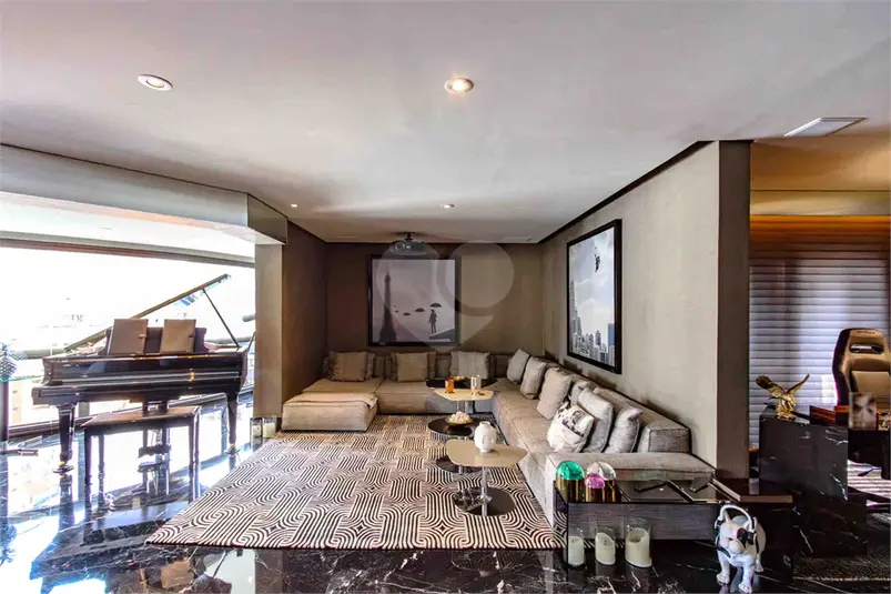Apartamento com 2 quartos à venda ou para alugar em Moema – SP