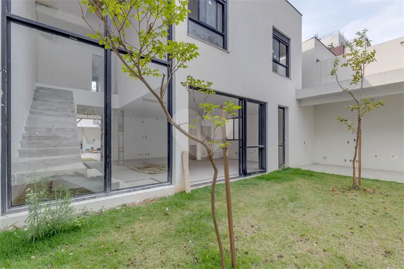 Condomínio com 4 quartos à venda em Jardim Prudência – SP