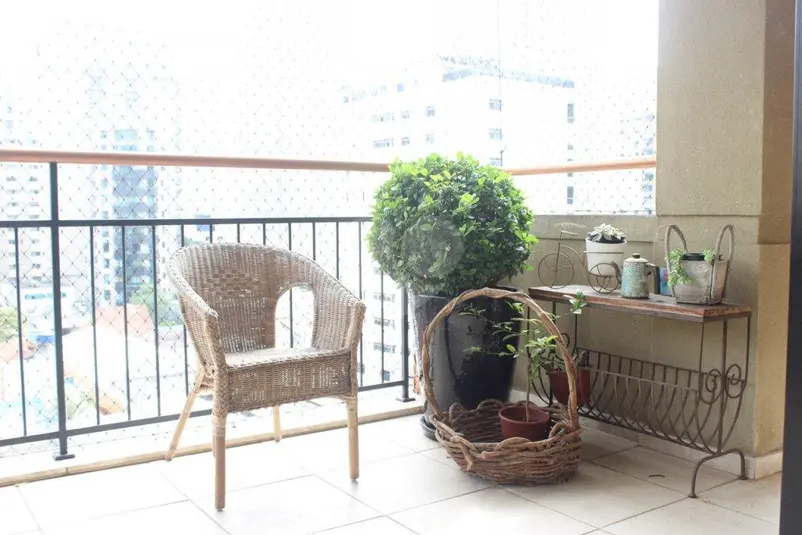 Apartamento com 3 quartos à venda em Moema – SP