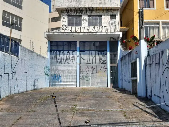 Galpão à venda ou para alugar em Butantã – SP