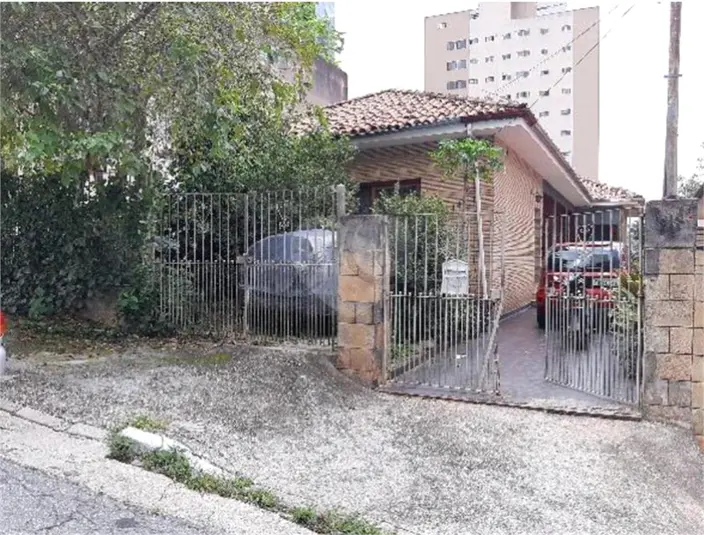 Terreno à venda em Cambuci – SP