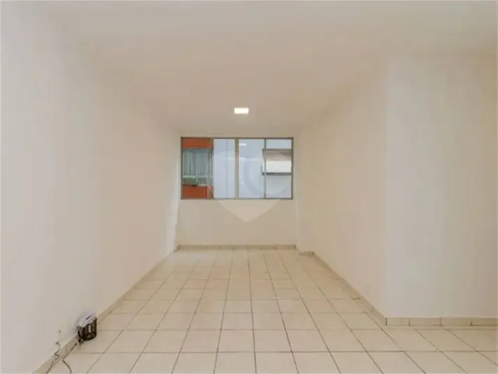 Apartamento com 3 quartos para alugar em Itaim Bibi – SP