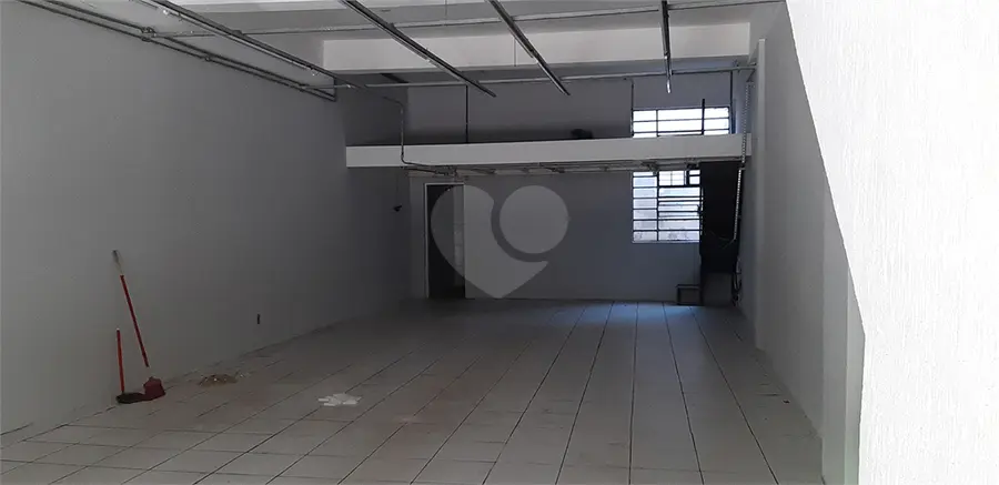 Loja para alugar em Limão – SP