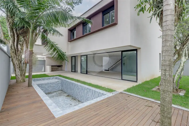 Casa com 4 quartos à venda em Alto da Boa Vista – SP