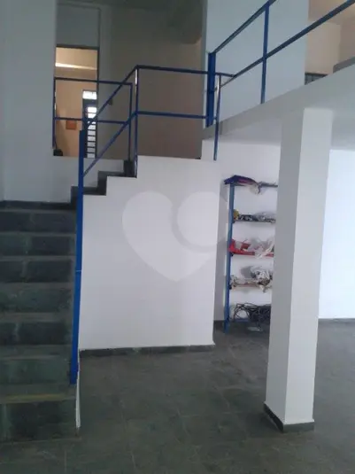 Prédio inteiro com 3 quartos para alugar em Perdizes – SP