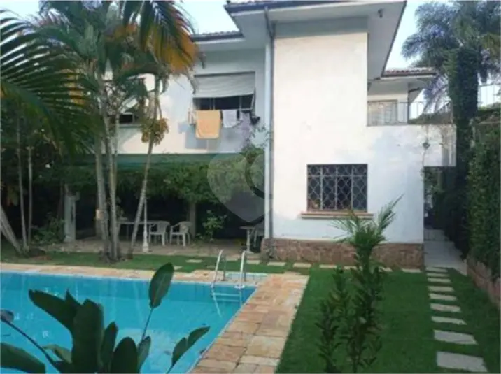 Sobrado com 3 quartos à venda em Sumaré – SP
