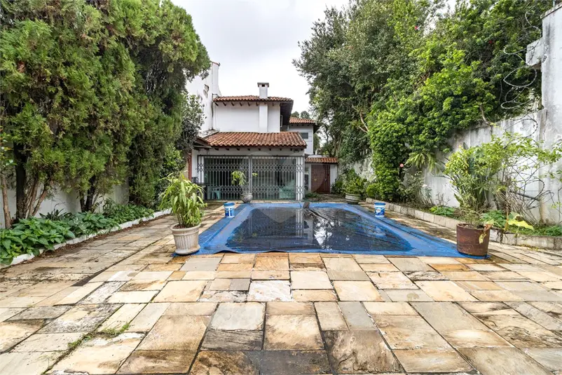Sobrado com 3 quartos à venda em Jardim Europa – SP