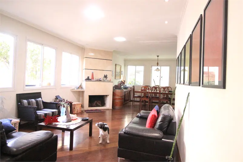 Casa com 6 quartos à venda em Santana – SP