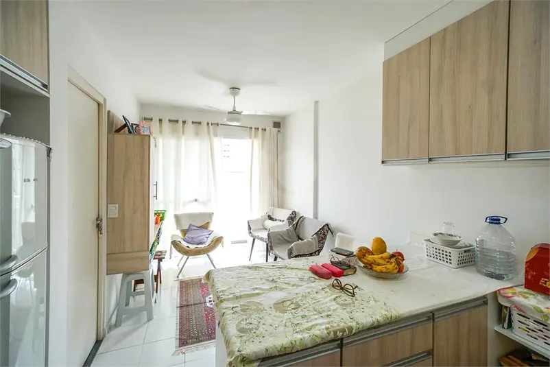 Apartamento com 1 quarto à venda em Centro – SP