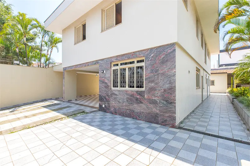 Casa com 4 quartos à venda em Moema – SP