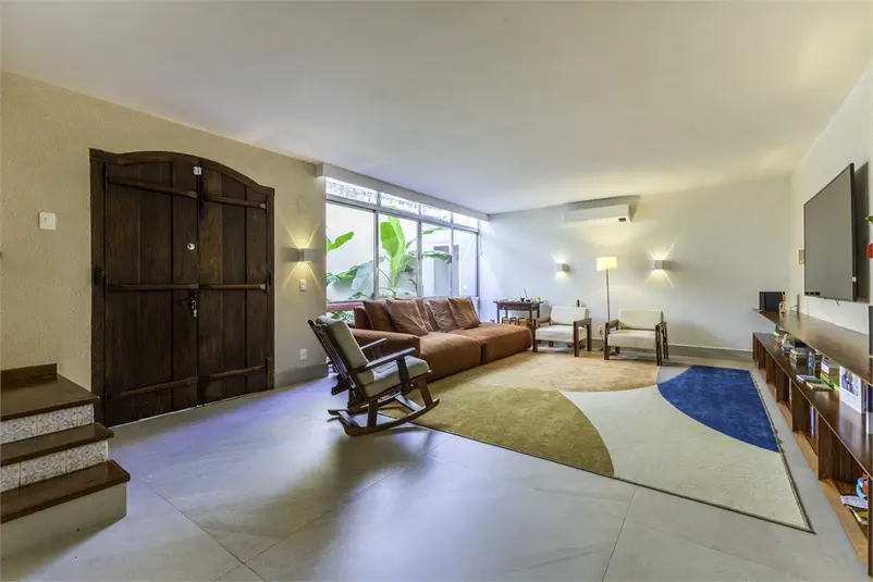 Casa com 3 quartos à venda em Moema – SP